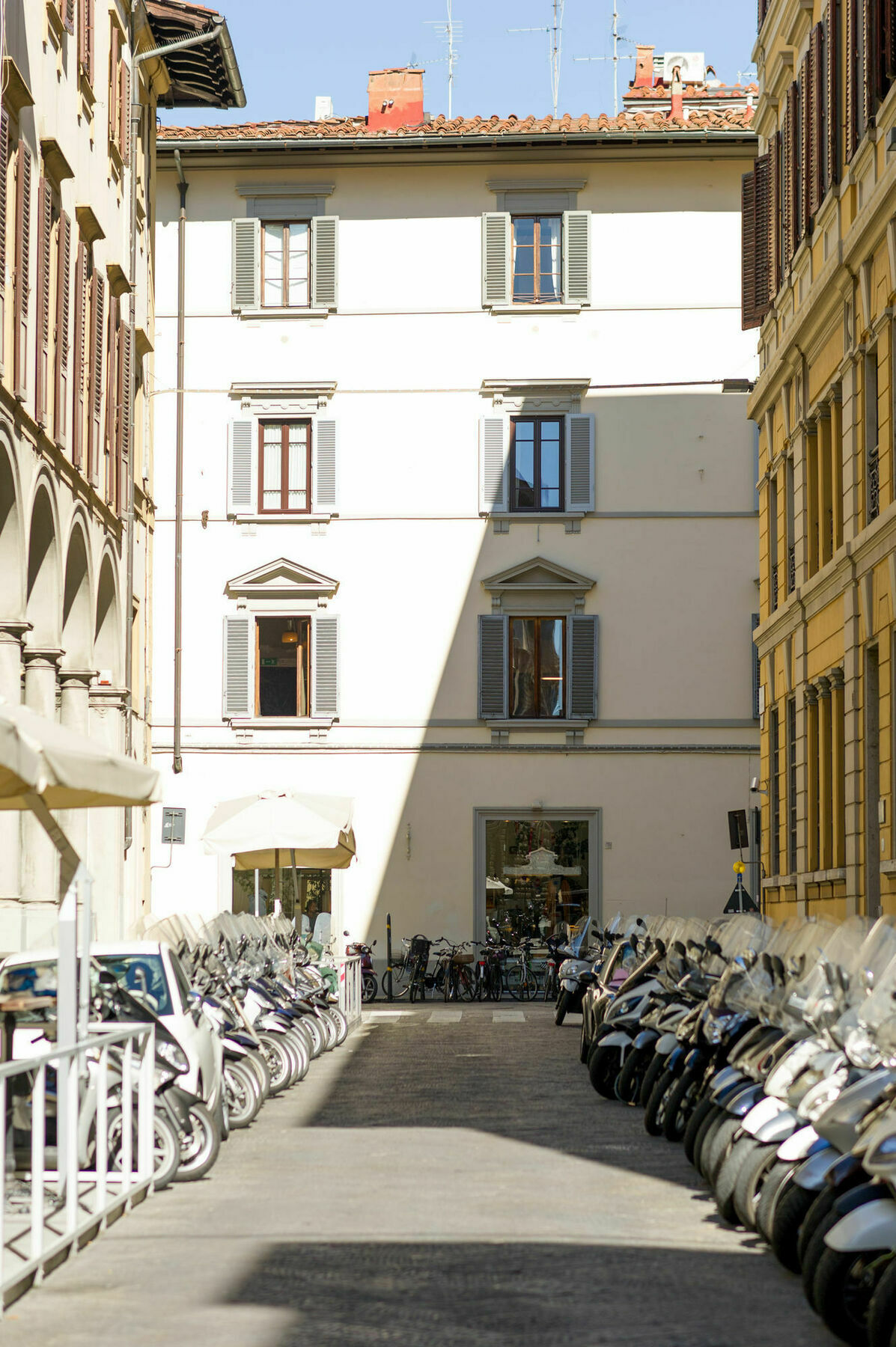 Arnobio Florence